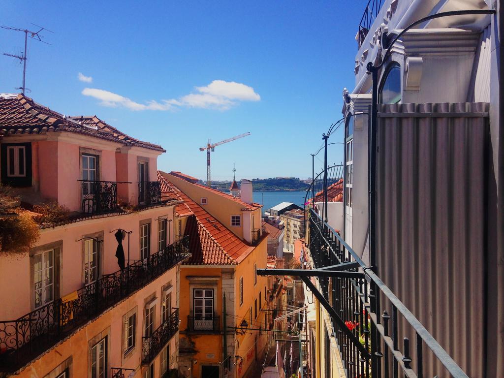 Light Of Lisbon Apartments II Luaran gambar